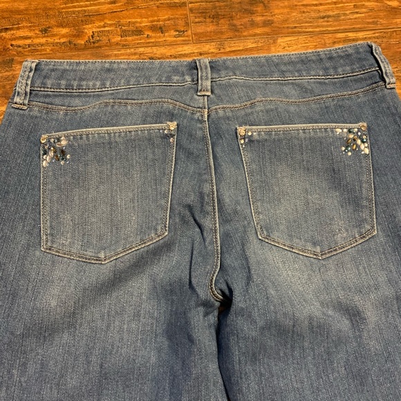 WHBM Girlfriend Jeans - Picture 7 of 9